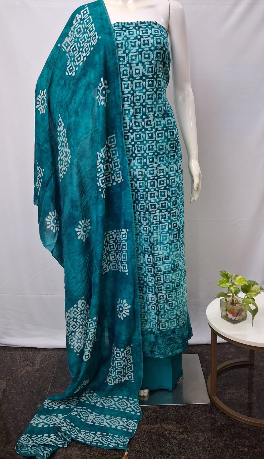 Unstitched Churidar Materials