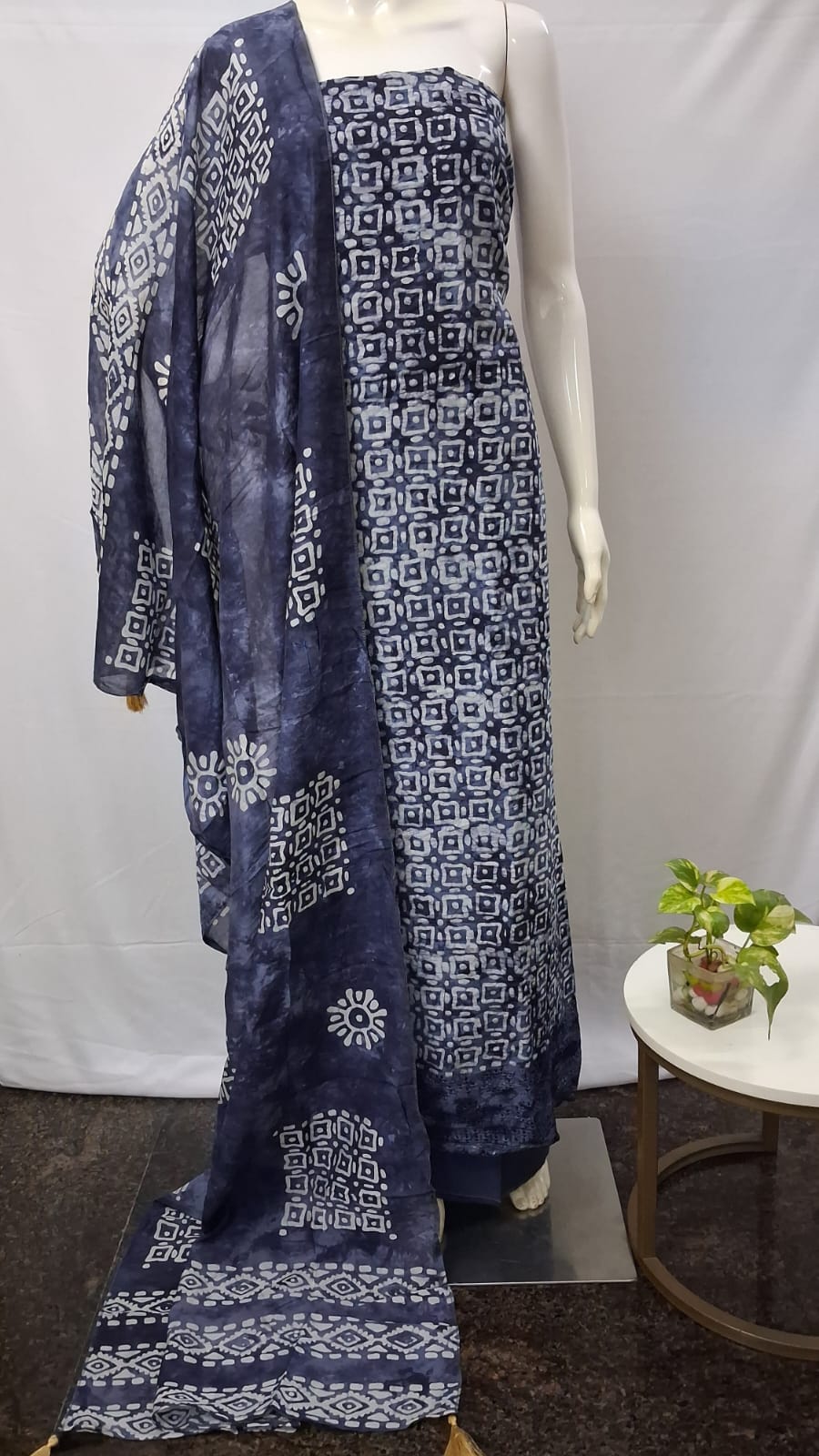 Unstitched Churidar Materials
